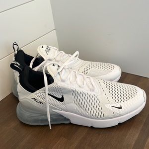 Men’s Nike 270s size 12